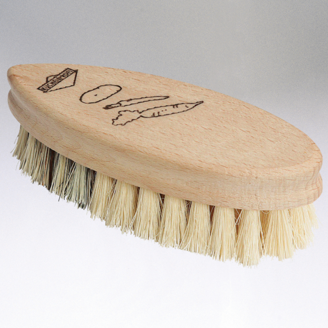 Beechwood Fruit & Vegetable Cleaning Brush – COOKER KITCHEN+